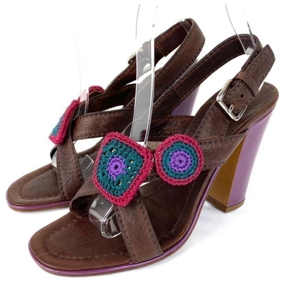 Clogs